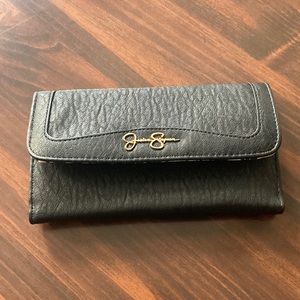 FLASH SALE 🌲 NWT Jessica Simpson Black Animal Print Wallet